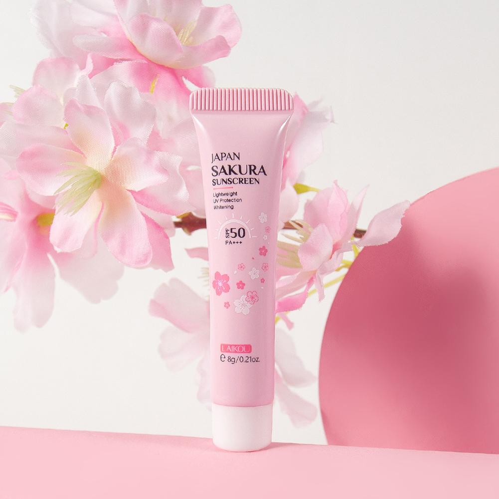 Sakura Crema solare Sbiancante - Uv Whitening Kit recensione e prezzo